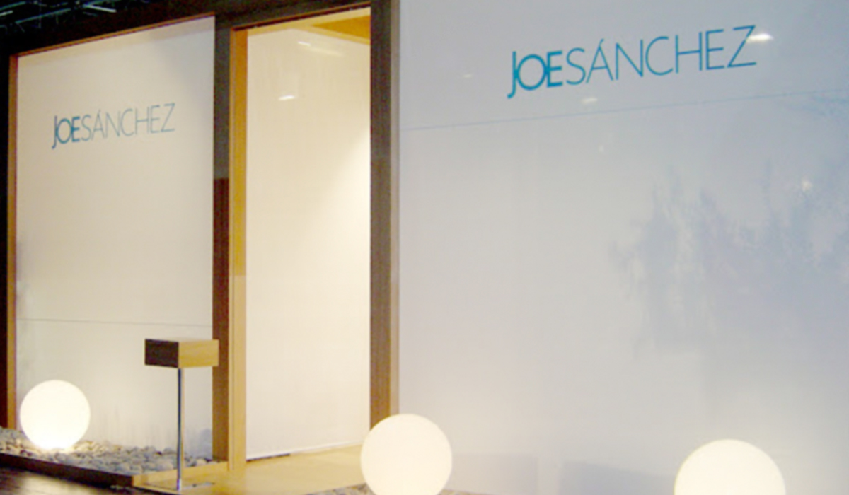Stand de feria y mobiliario para comercio para la empresa Joe Sánchez